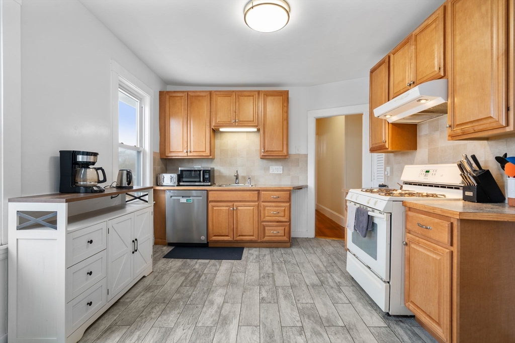 438 Washington # 3