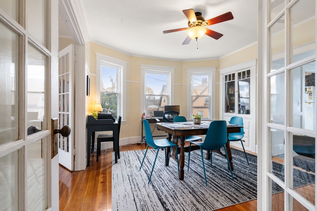 438 Washington # 3
