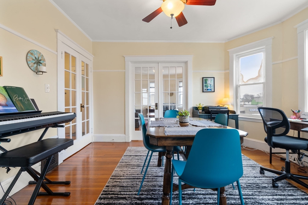 438 Washington # 3