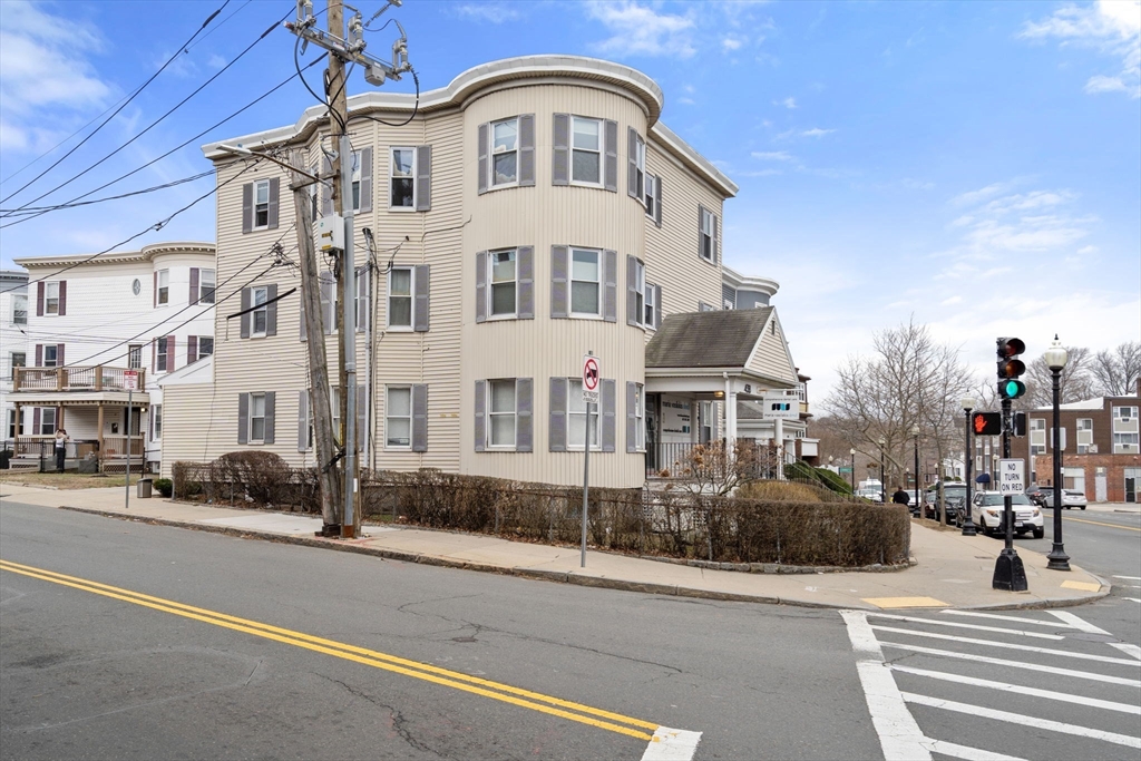 438 Washington # 3