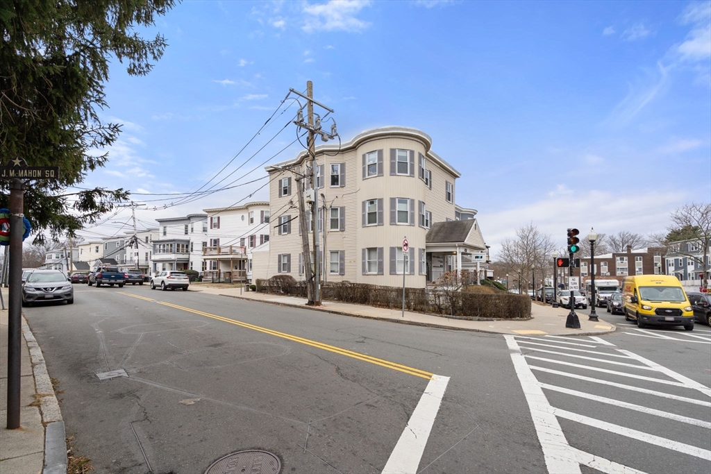 438 Washington # 3