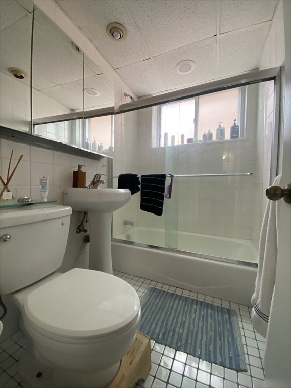 123 Sewall Ave # 1A