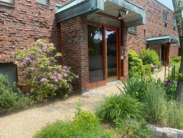 57 Saint Paul Street # 4