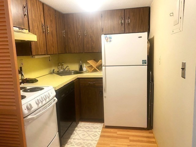 57 Saint Paul Street # 4