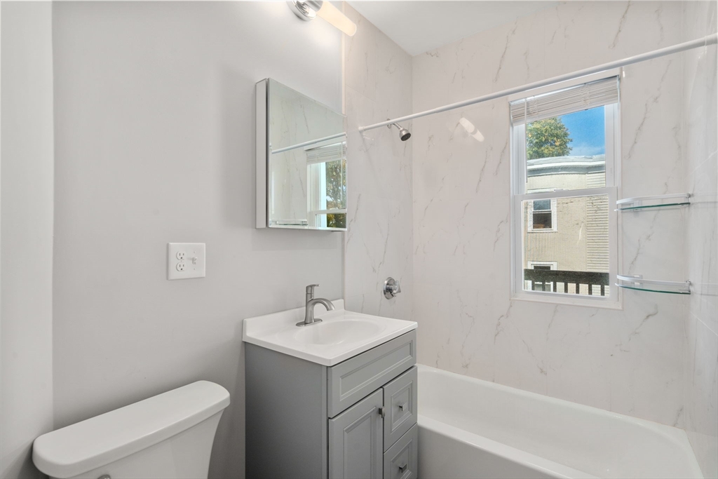 517 Washington Street # 2