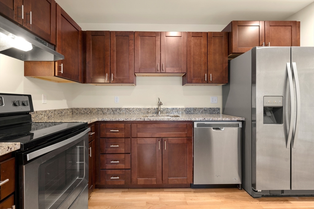 16 Peterborough # 202