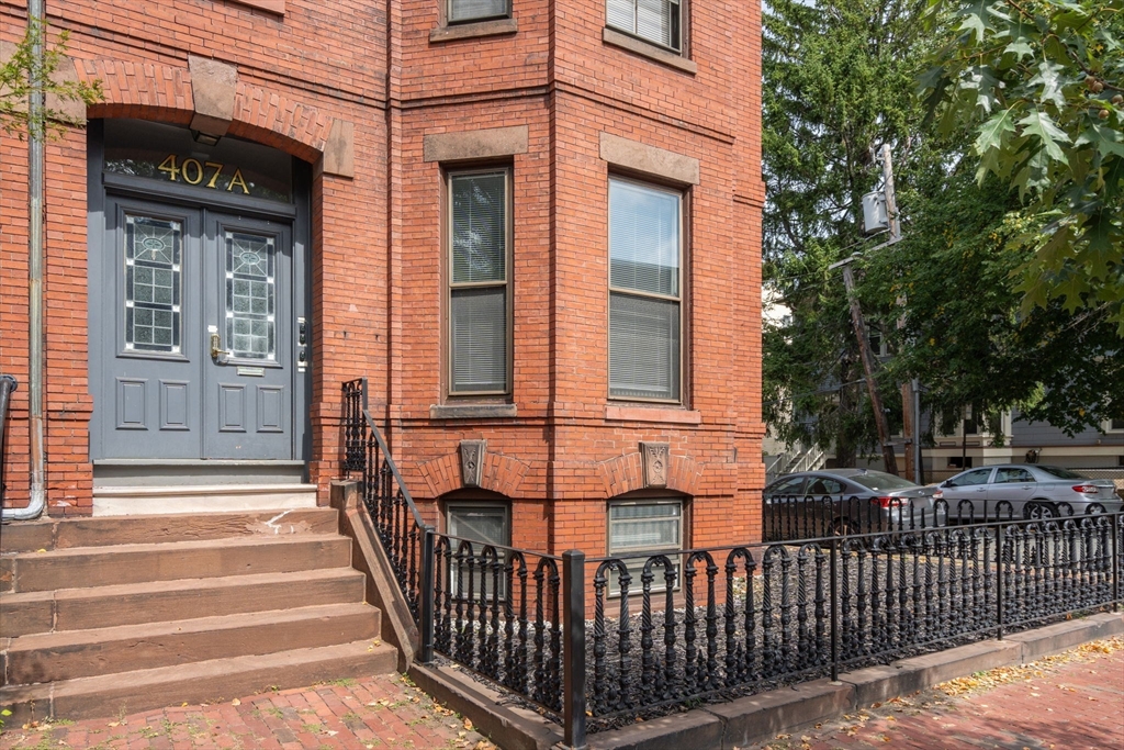407A Broadway # B Unit: #B