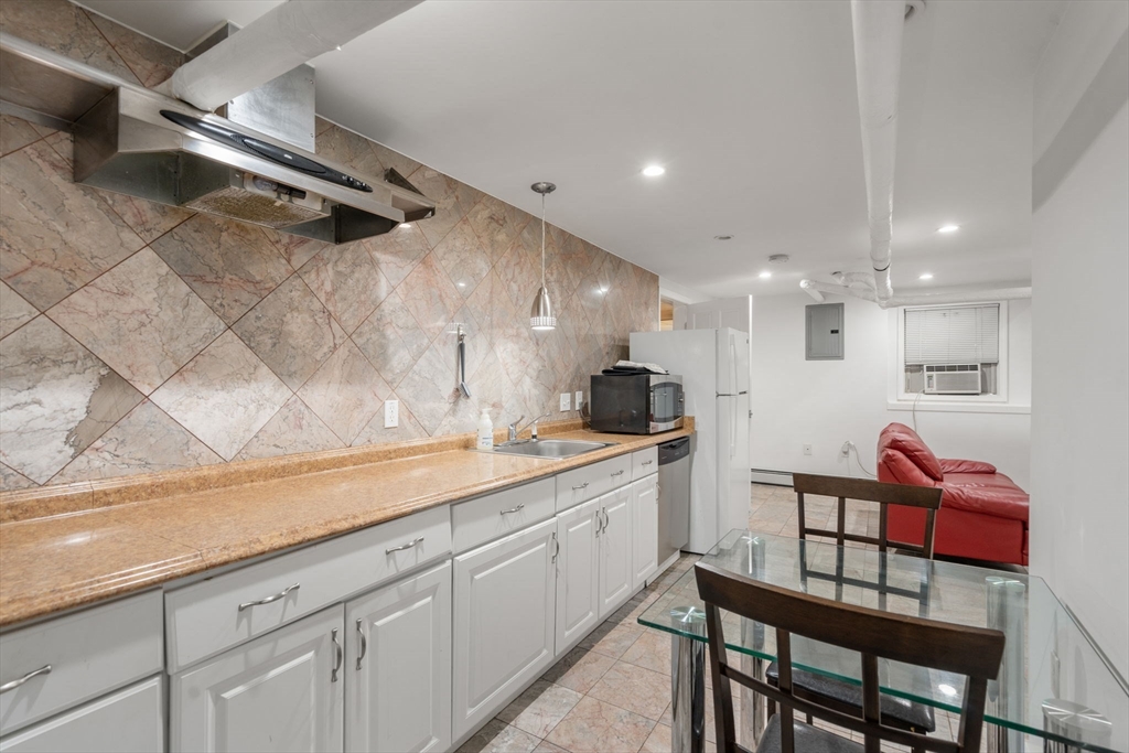 407A Broadway # B Unit: #B