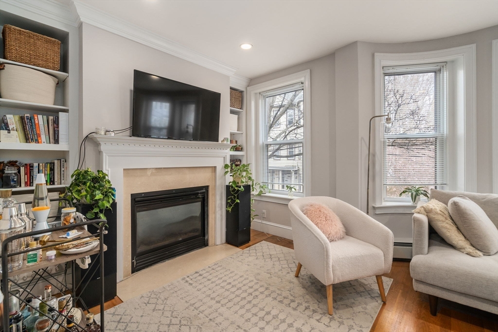 116 Brook Street Unit: 3`