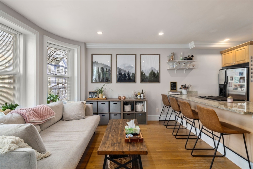 116 Brook Street Unit: 3`