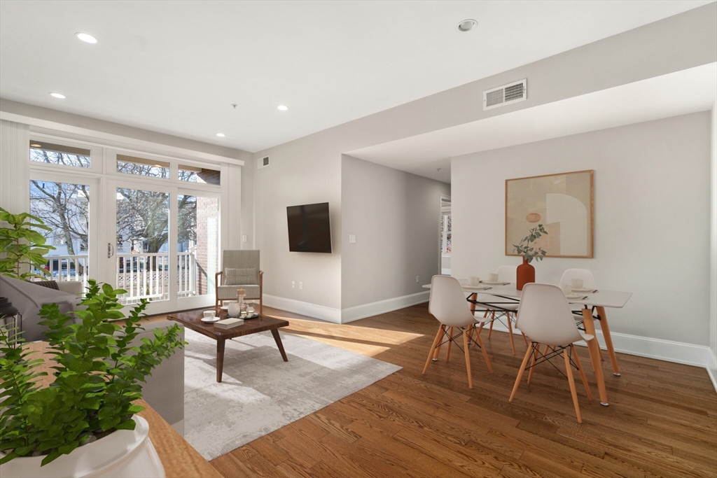 375 Market Street # 307