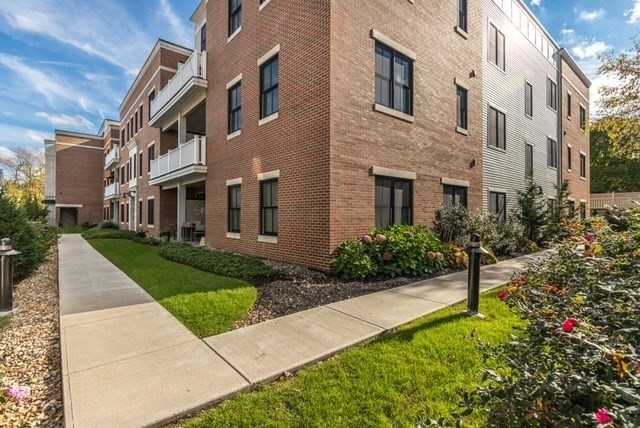 375 Market Street # 307