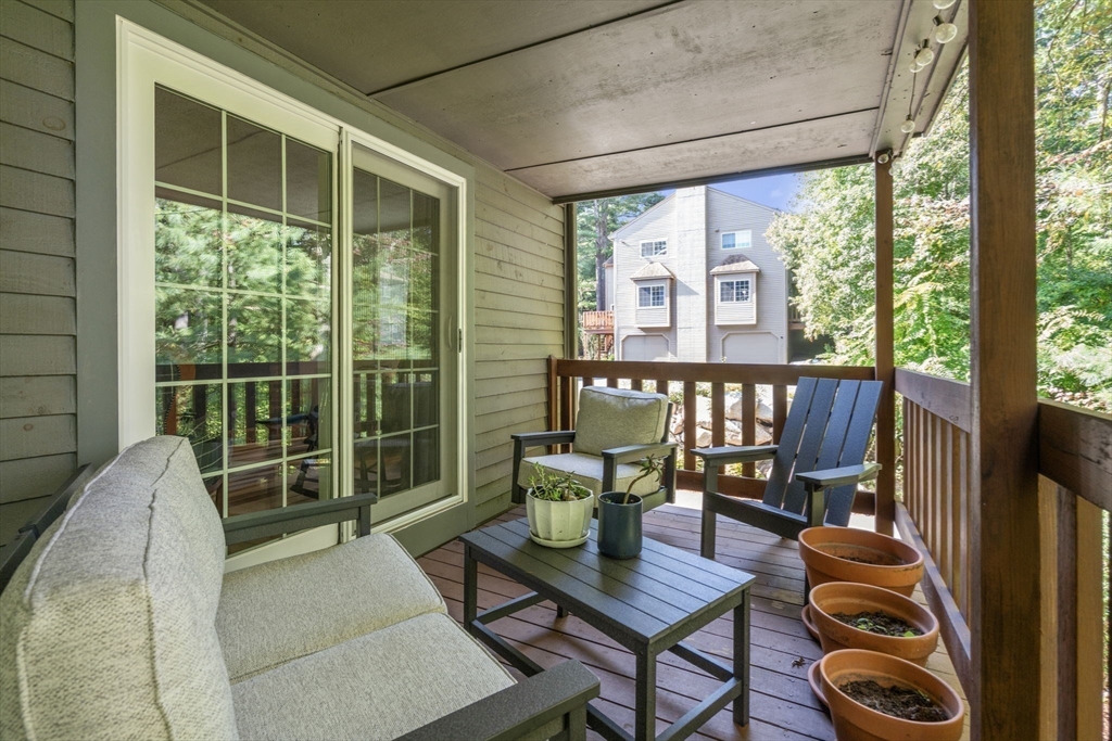 11 Voyagers Lane # 11