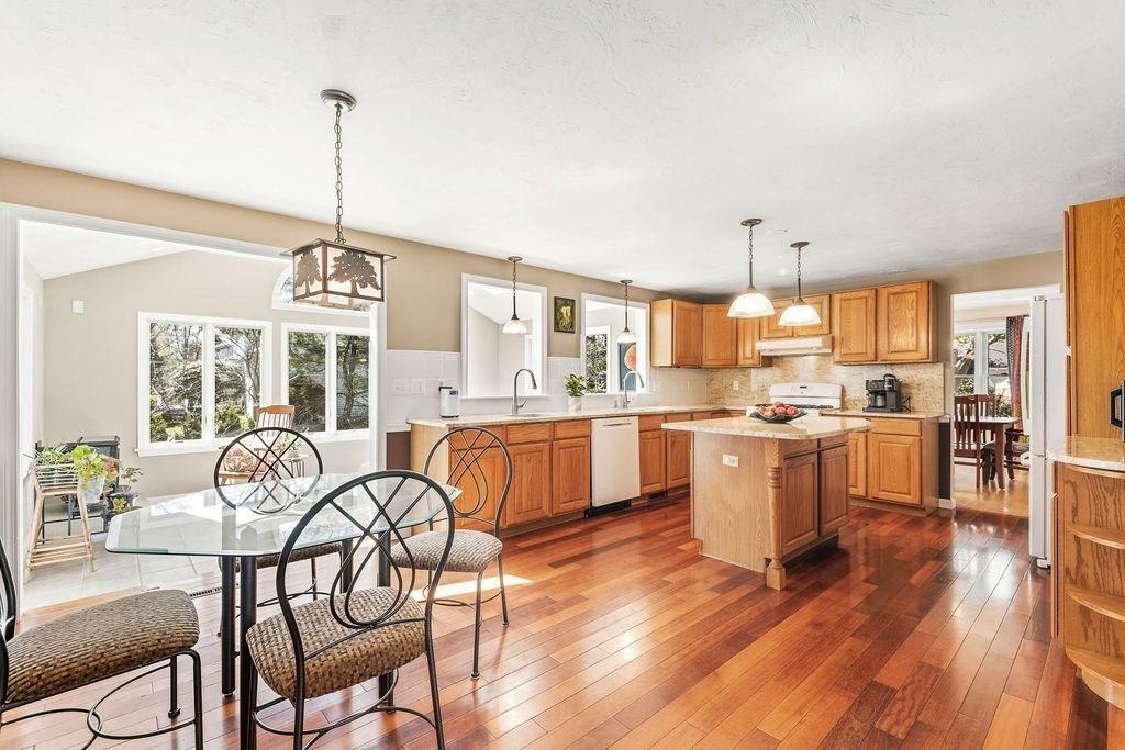 192 Fairway Dr