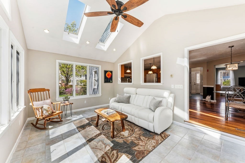 192 Fairway Dr