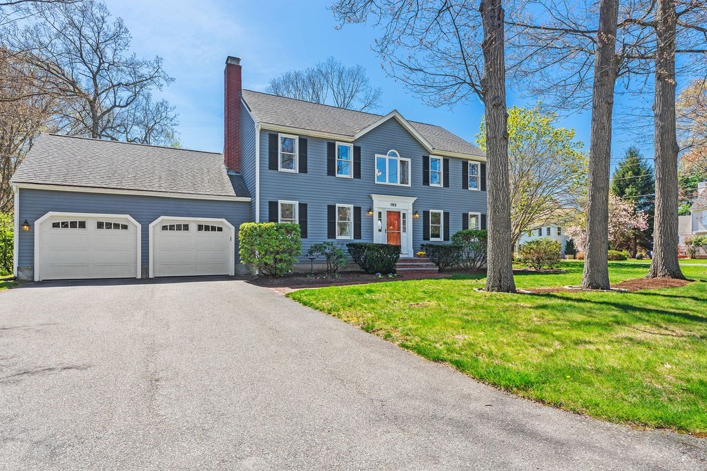 192 Fairway Dr