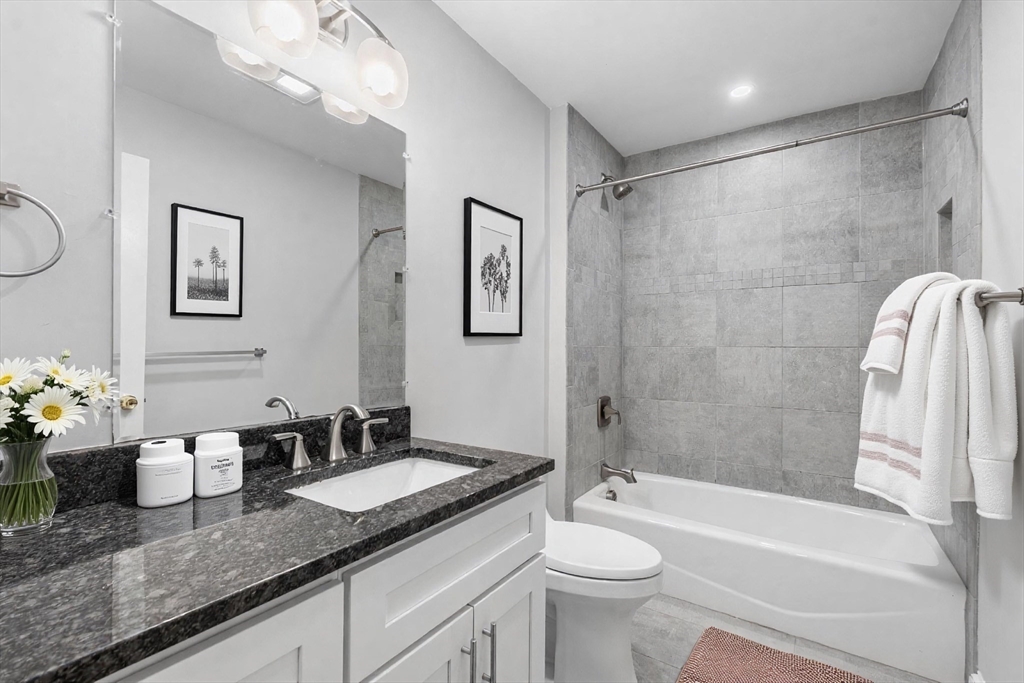 1433 Cambridge Street Unit: 3