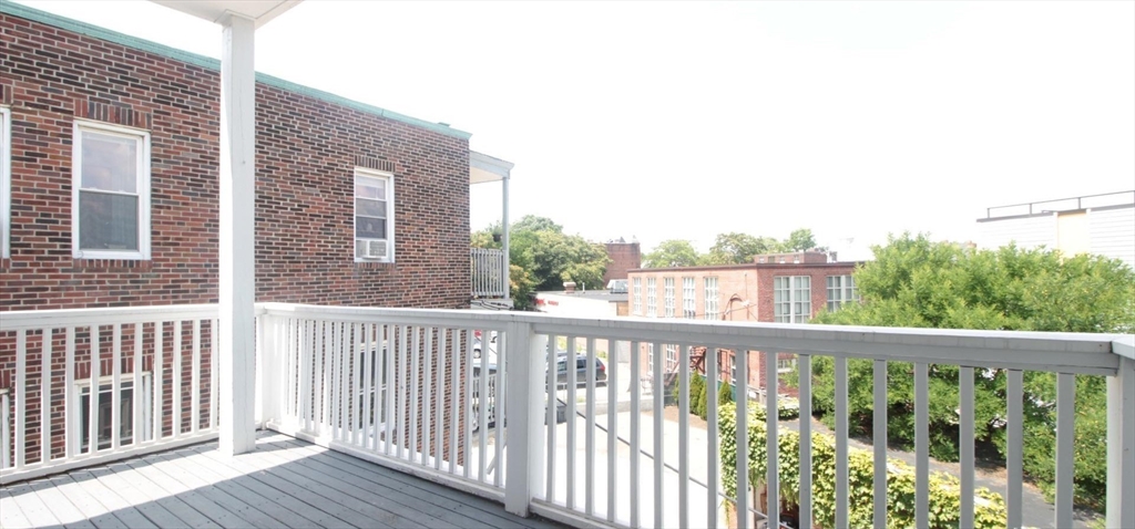 1433 Cambridge Street Unit: 3