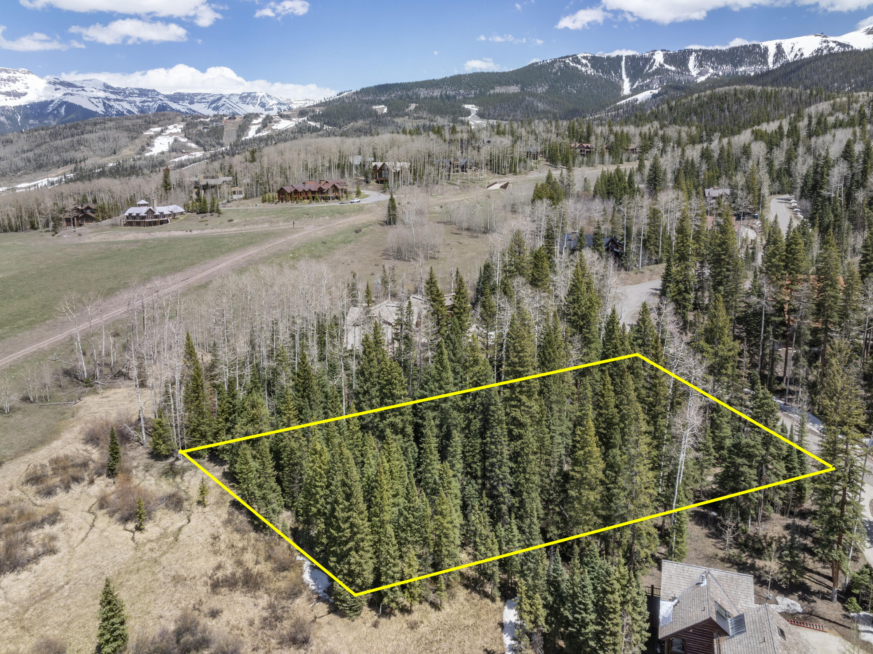 118 Snowfield Drive