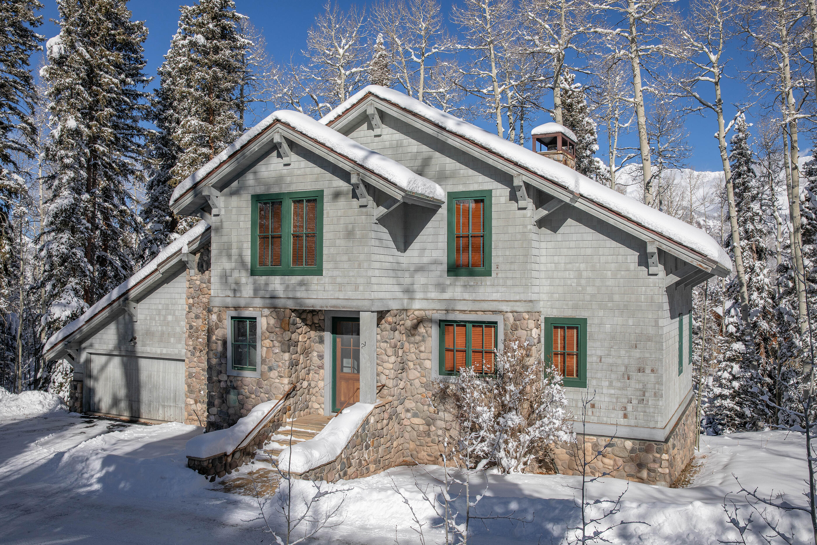 105 Polecat Lane