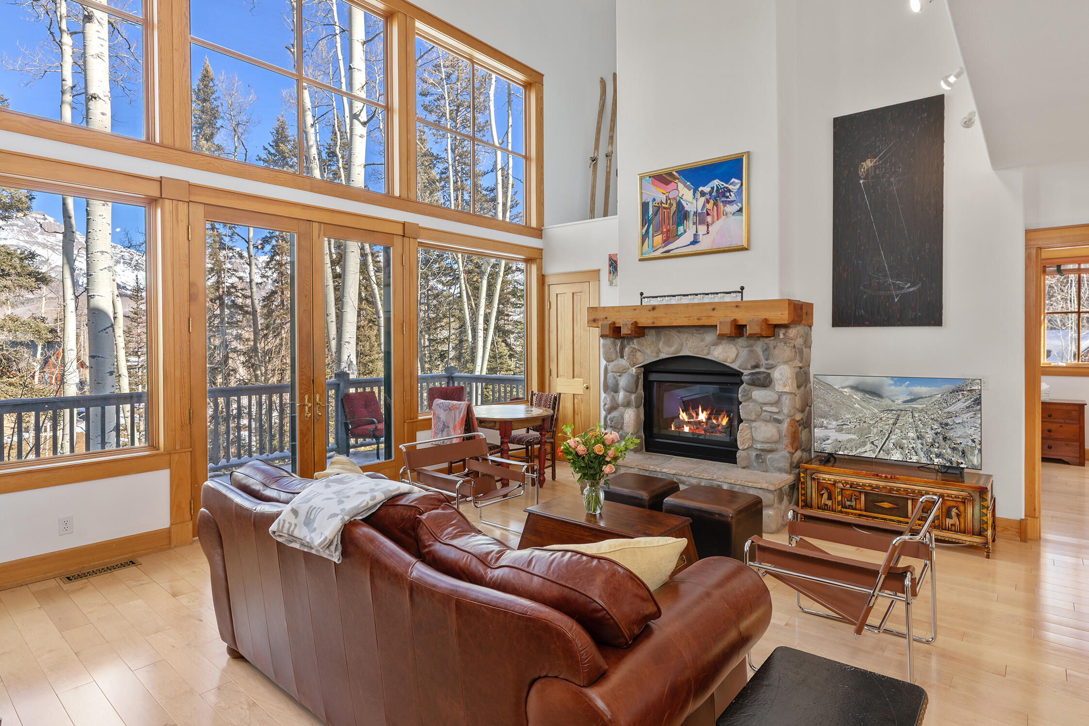 105 Polecat Lane