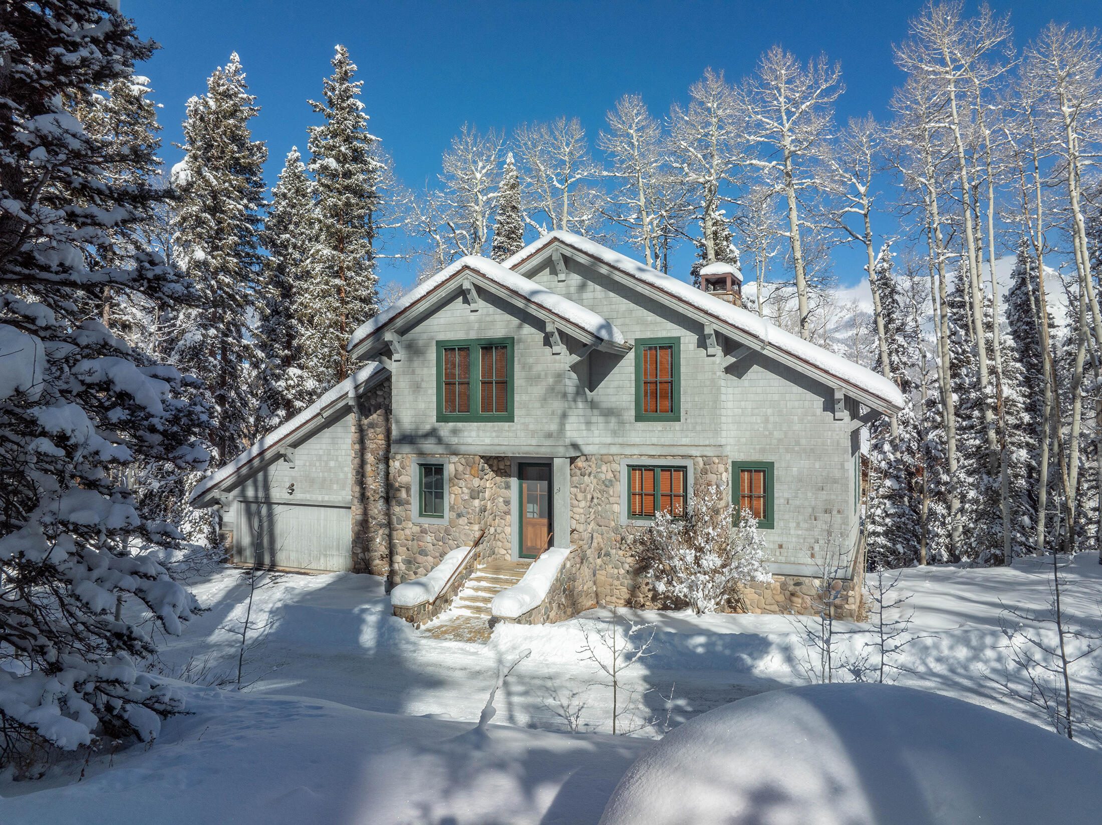 105 Polecat Lane