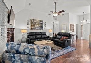 758 Emerson Drive