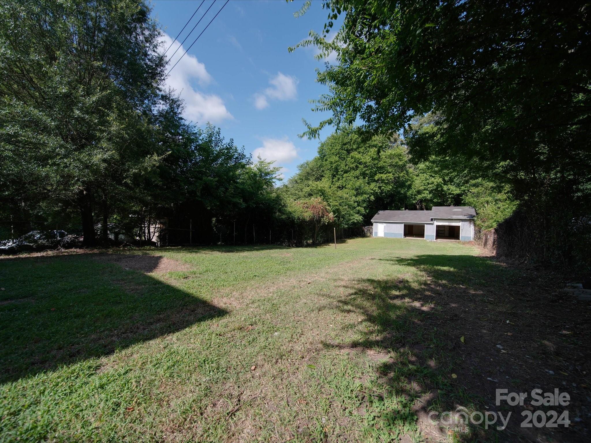 590 Main Street SW