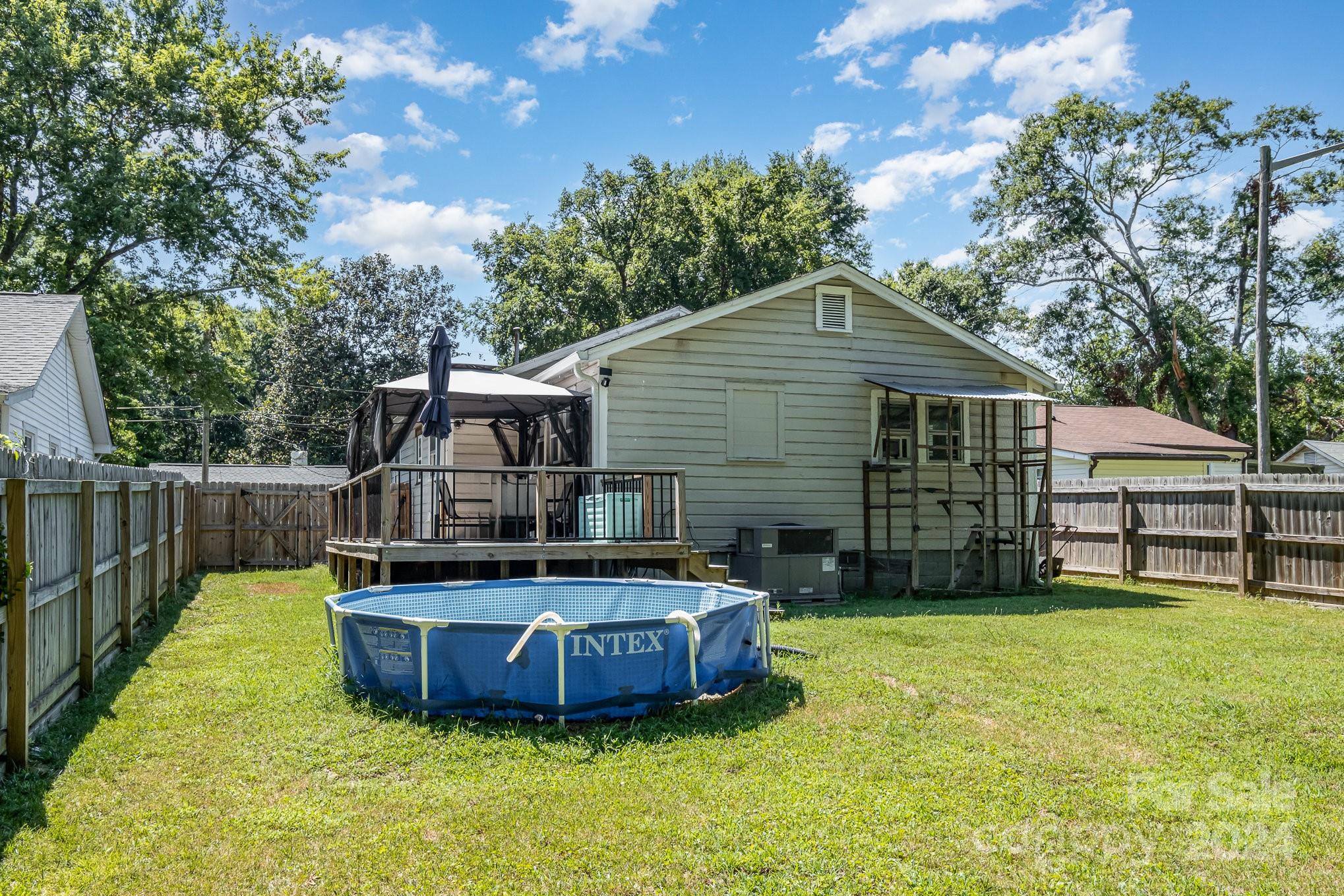306 N College Street