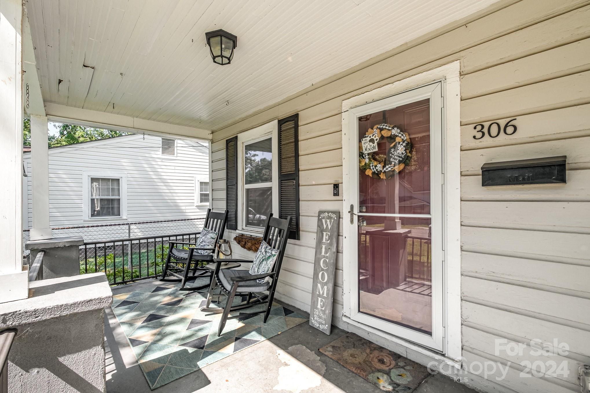306 N College Street