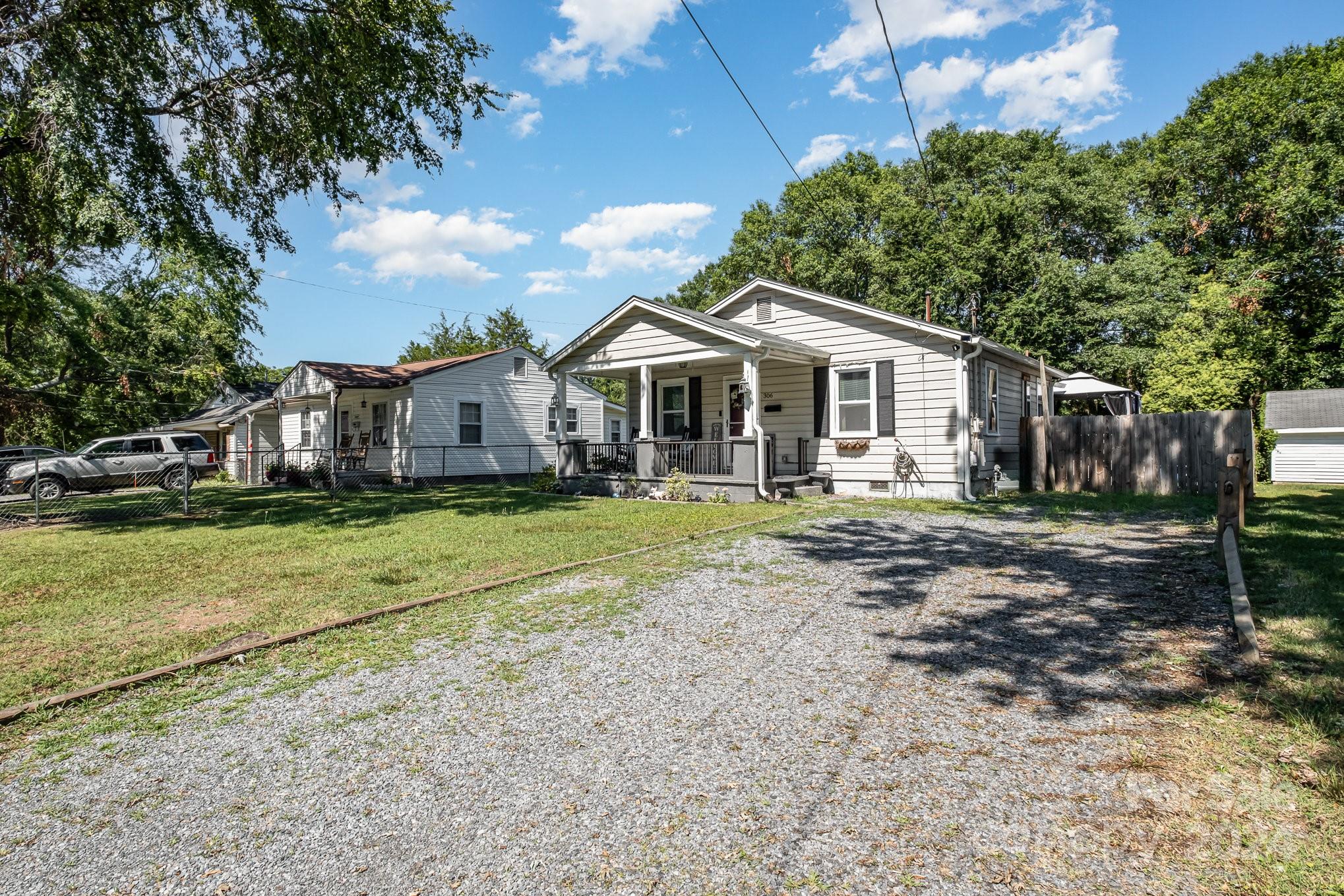 306 N College Street