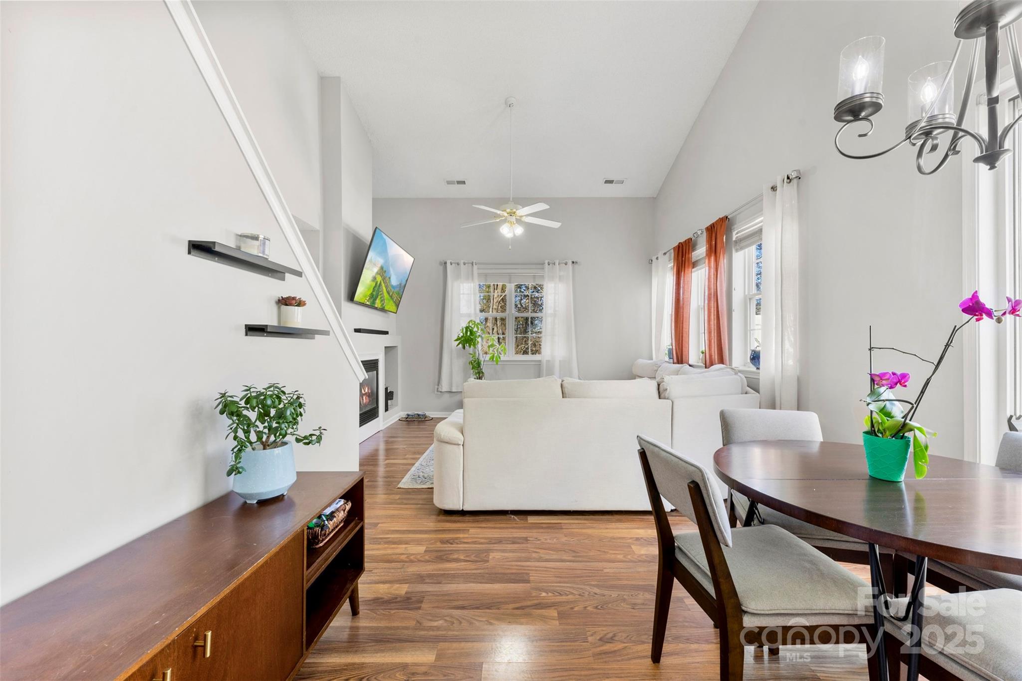 9112 Meadowmont View Drive