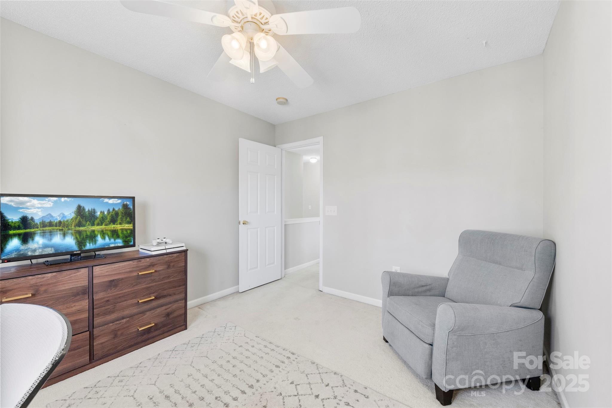 9112 Meadowmont View Drive