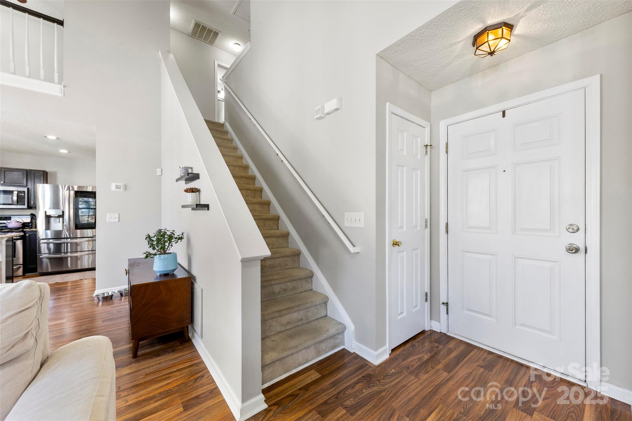 9112 Meadowmont View Drive
