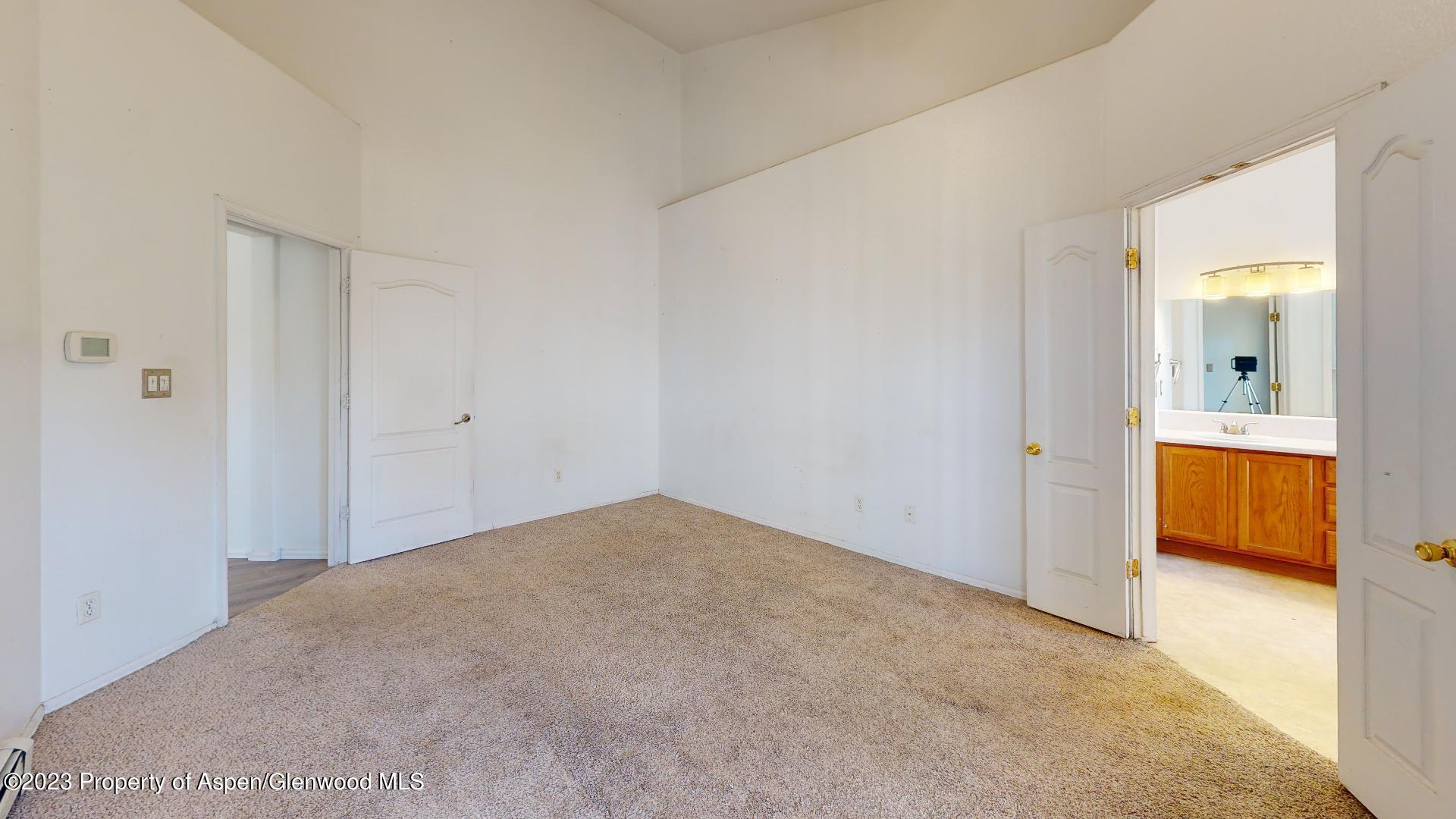 612 1/2 Cottage Meadows Court