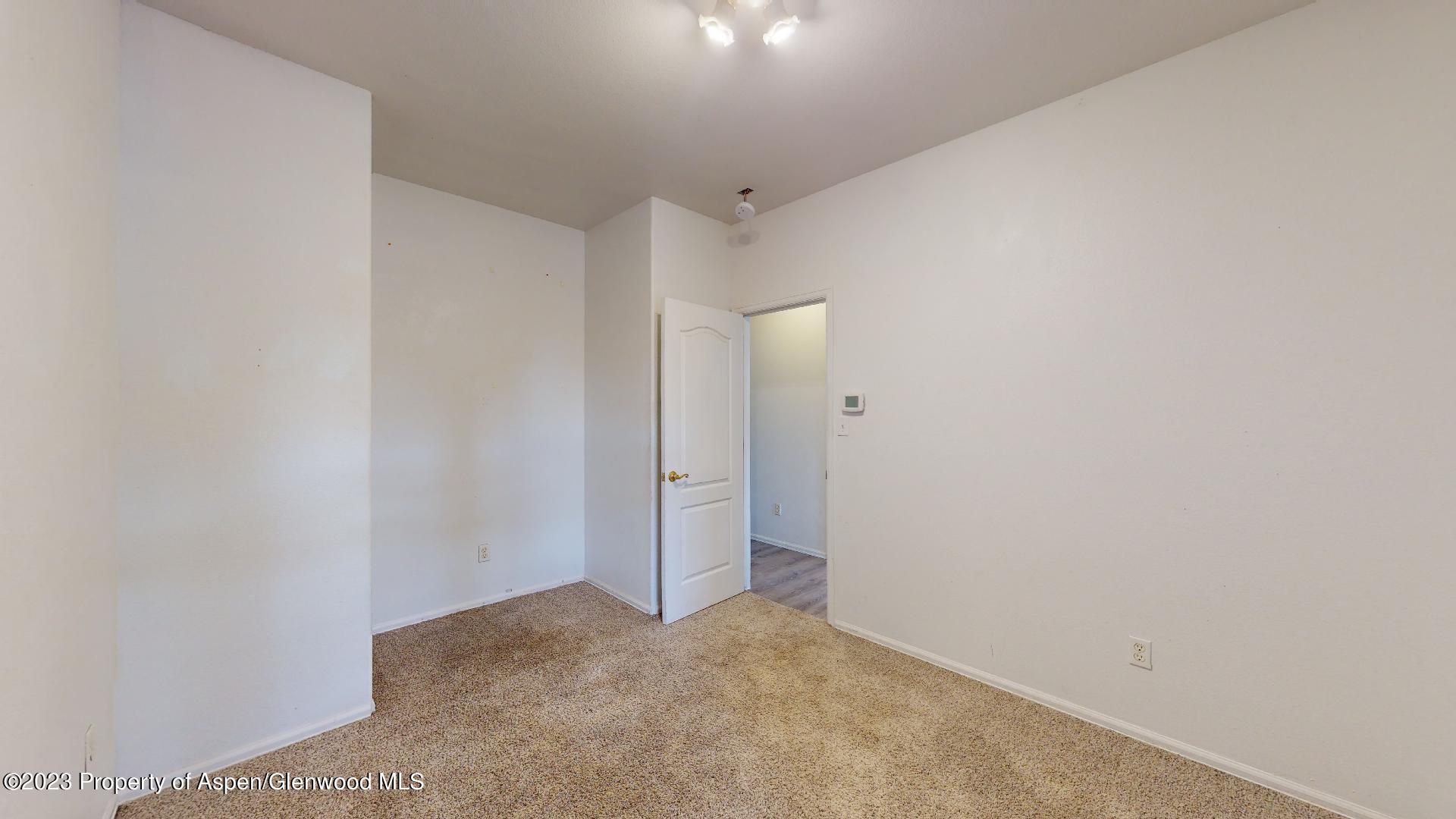 612 1/2 Cottage Meadows Court