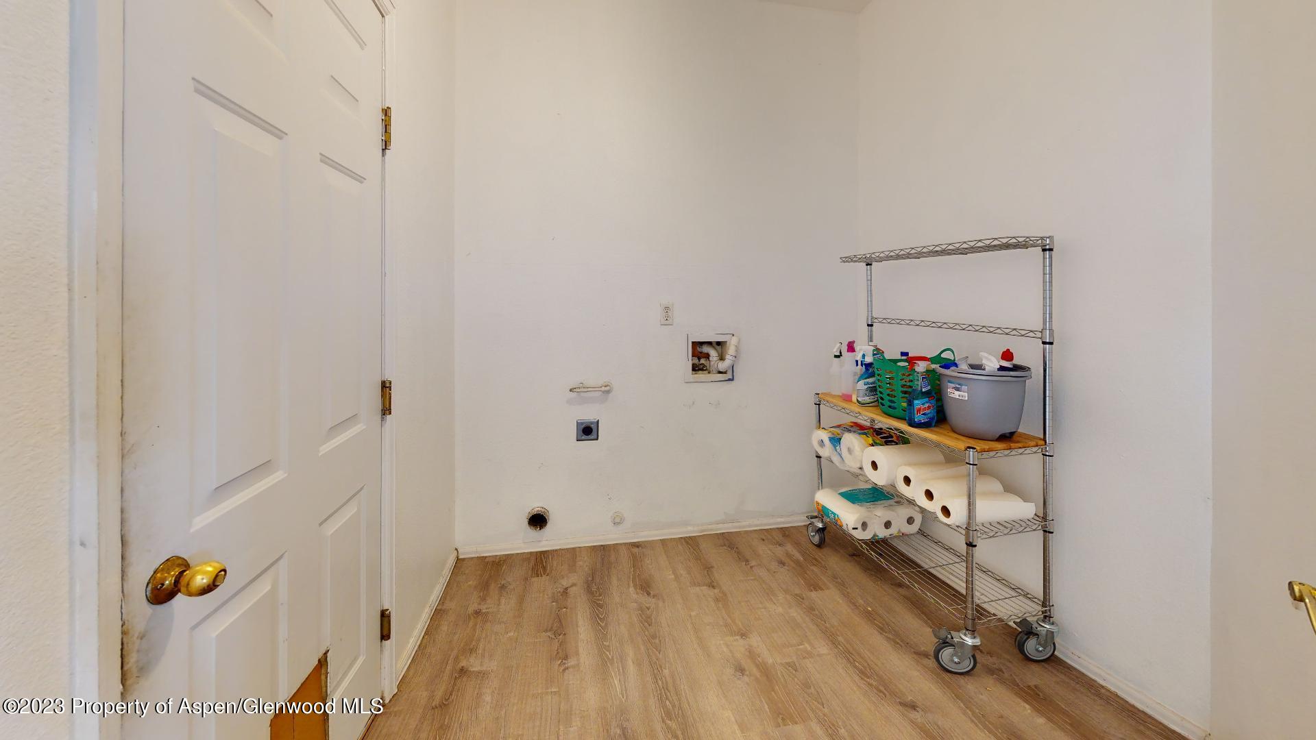 612 1/2 Cottage Meadows Court