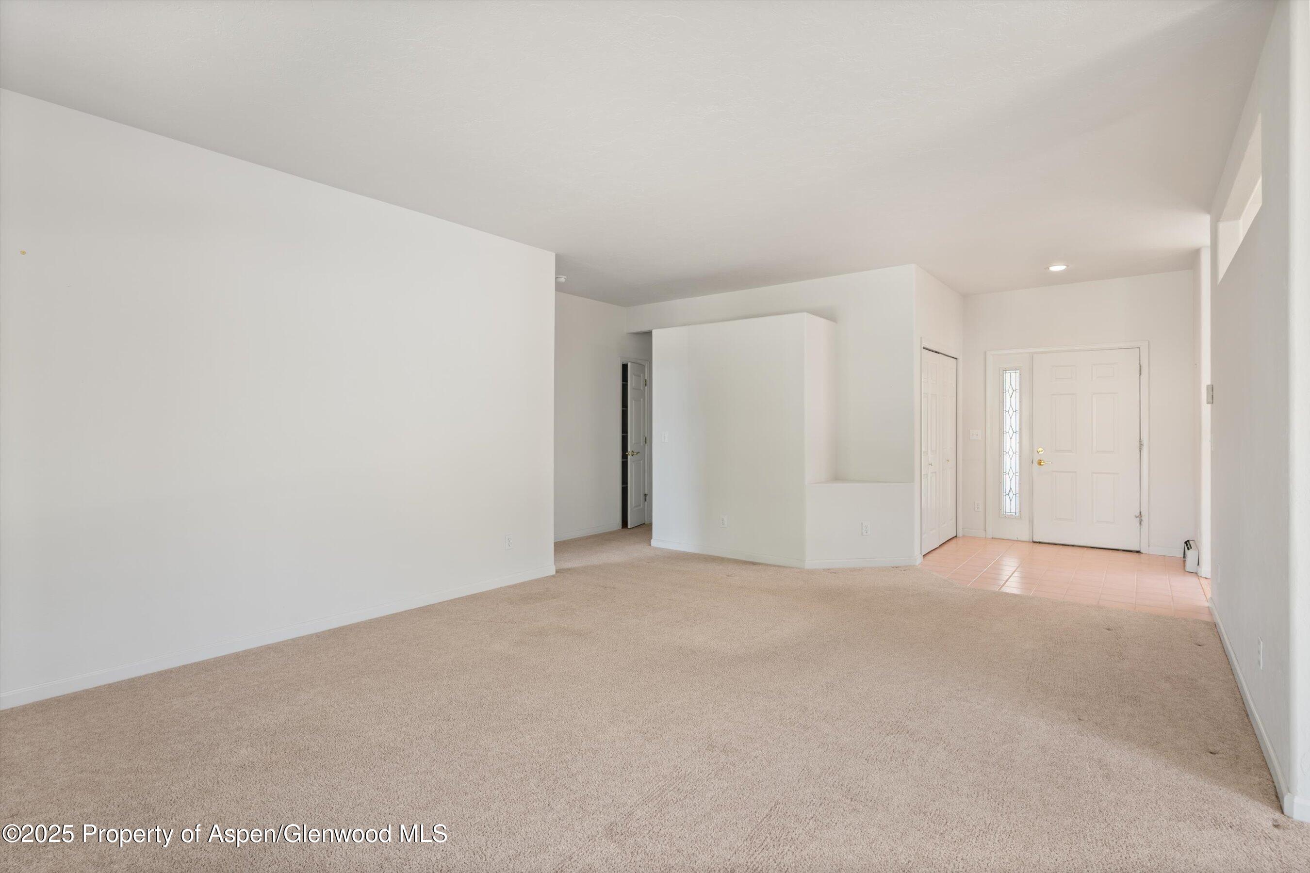 55 Limberpine Circle