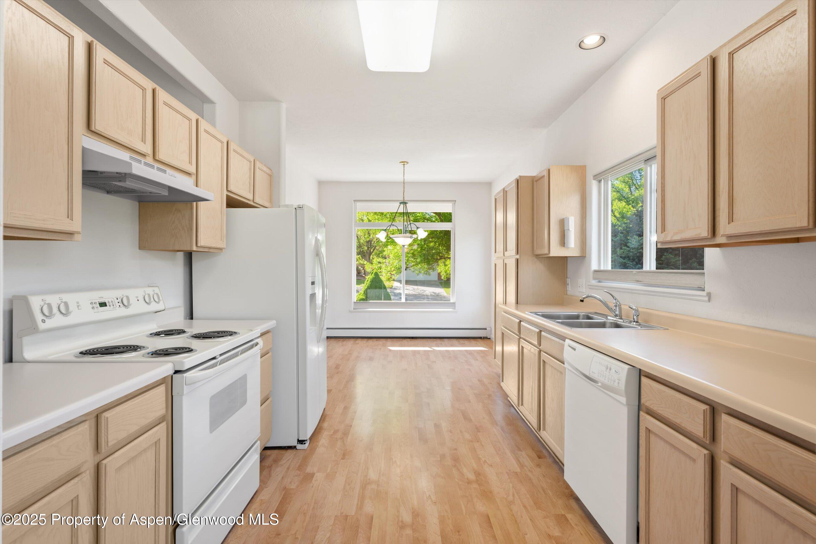 55 Limberpine Circle