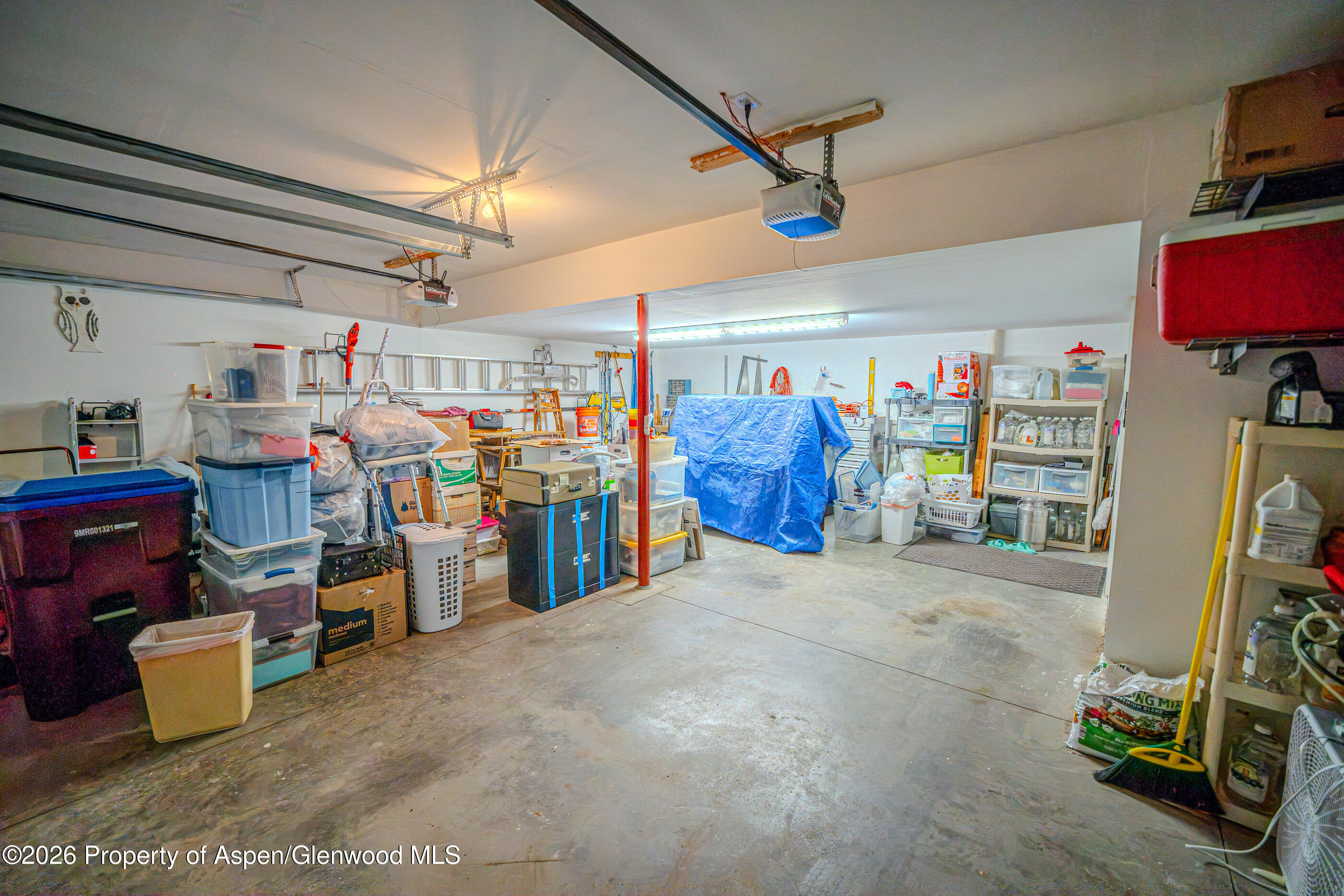 2319 Meadow Circle