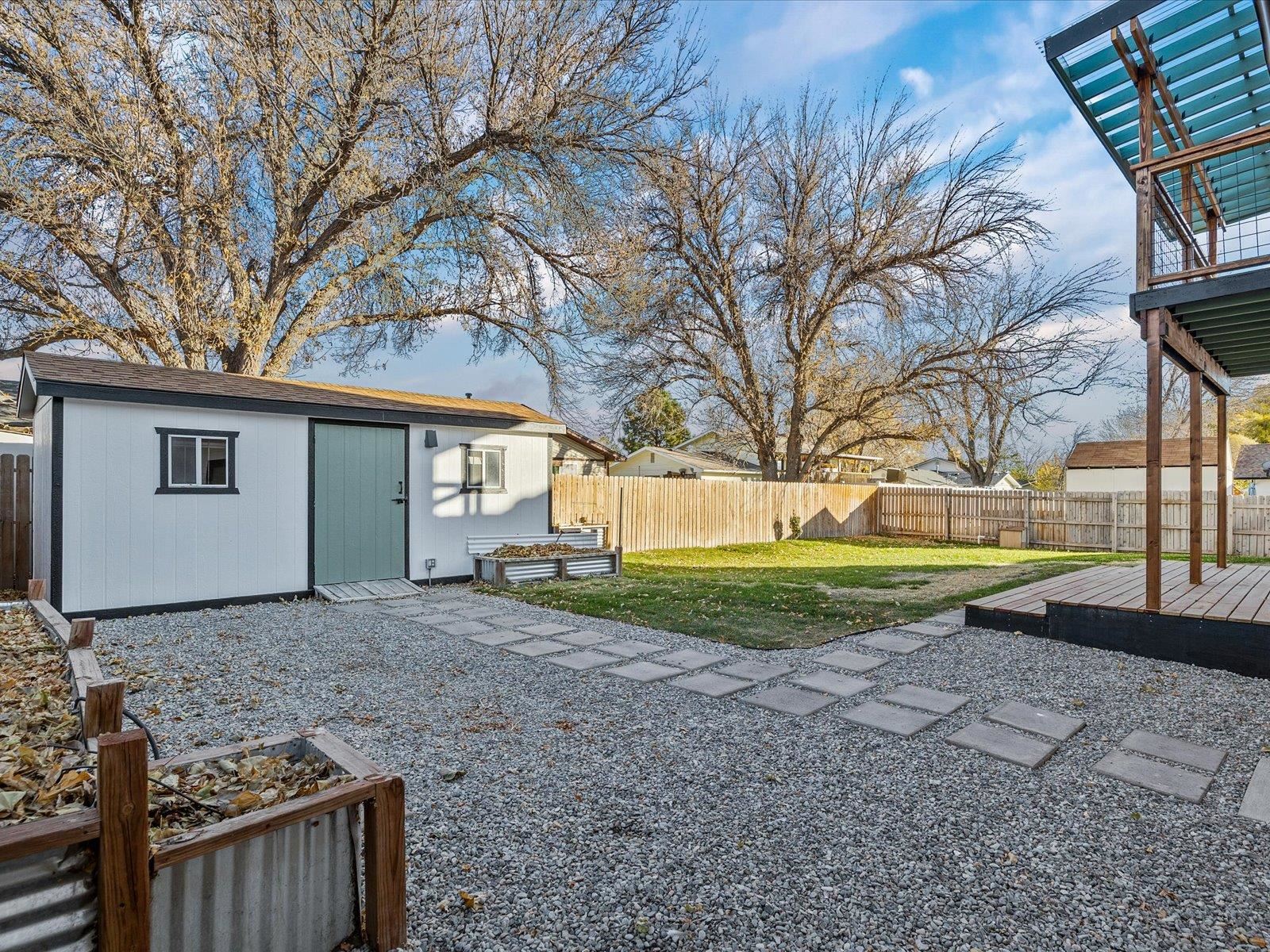 624 Hudsons Bay Drive