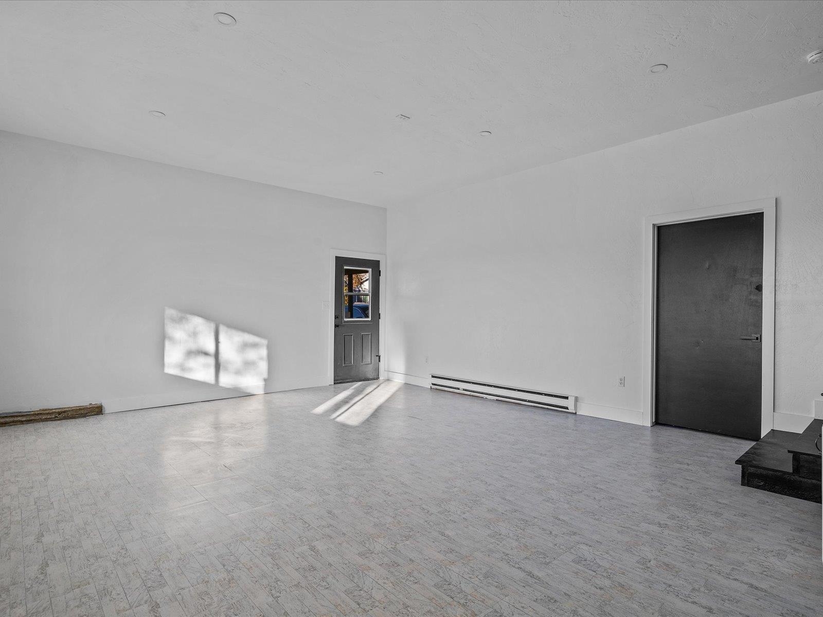 624 Hudsons Bay Drive