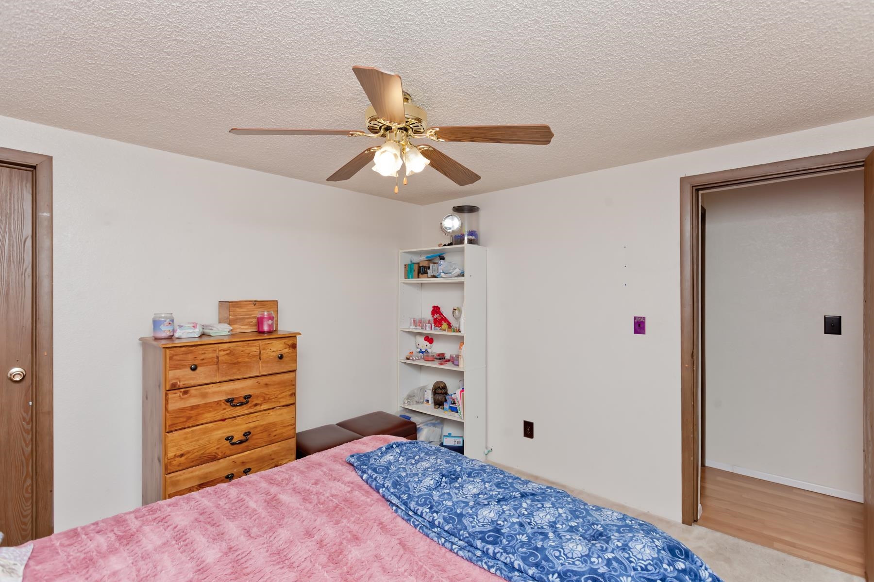 416 Meadowvale Way