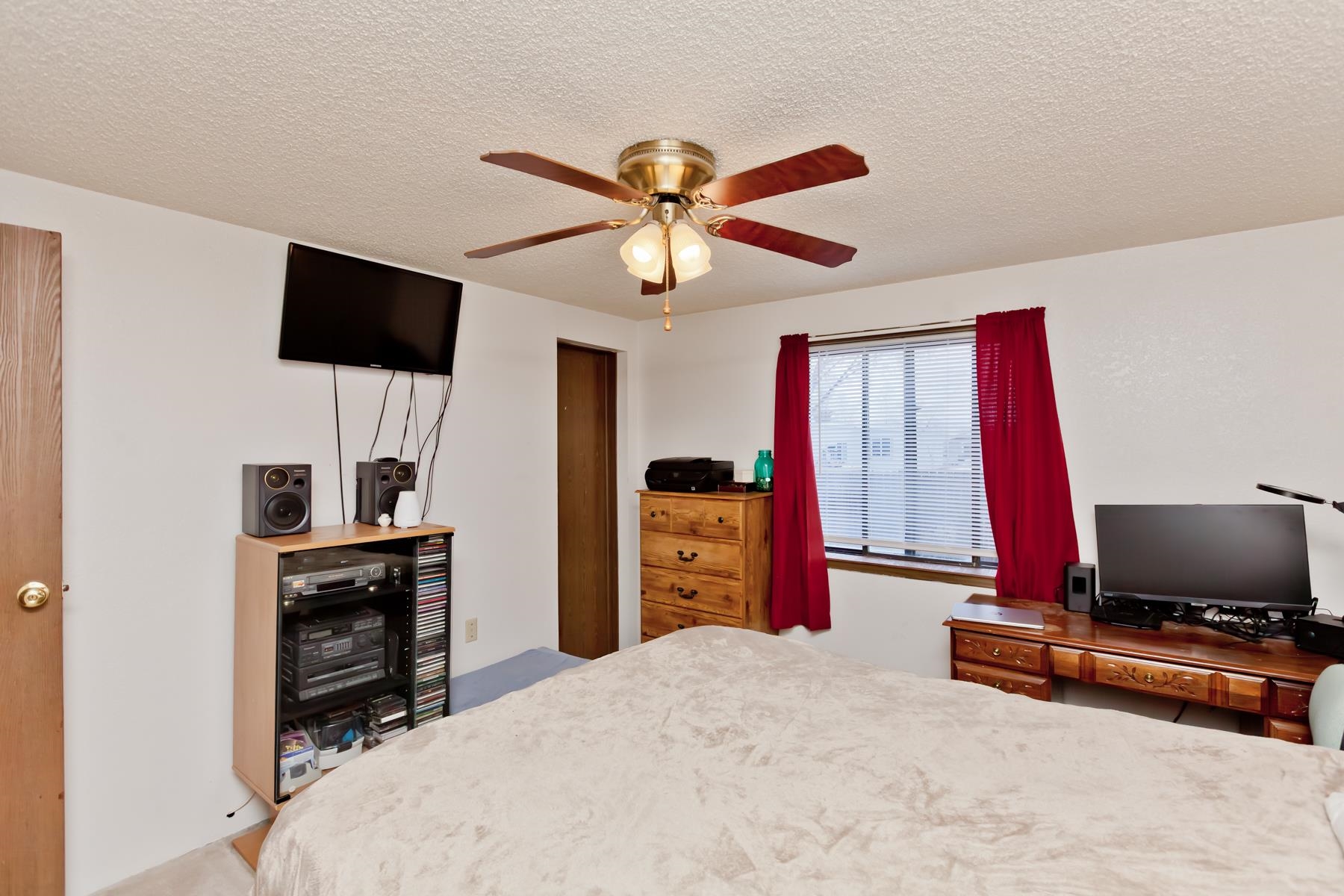 416 Meadowvale Way