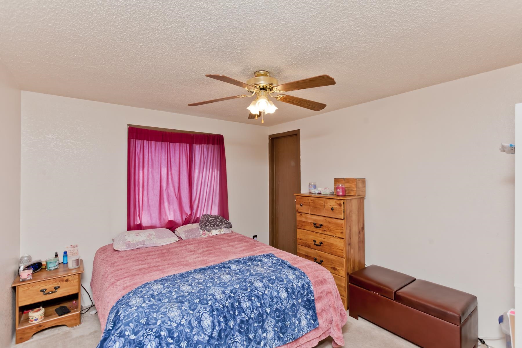 416 Meadowvale Way