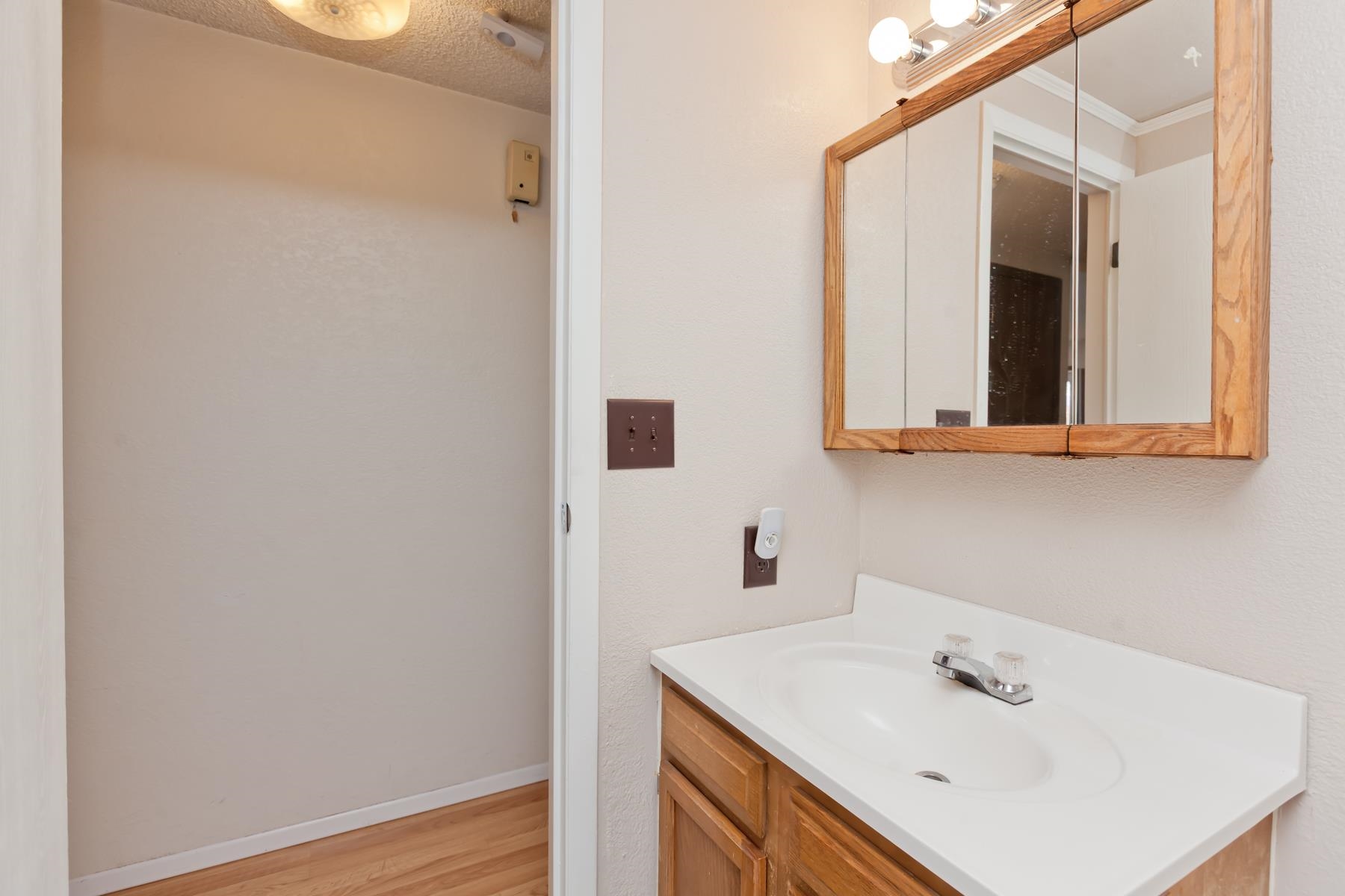 416 Meadowvale Way