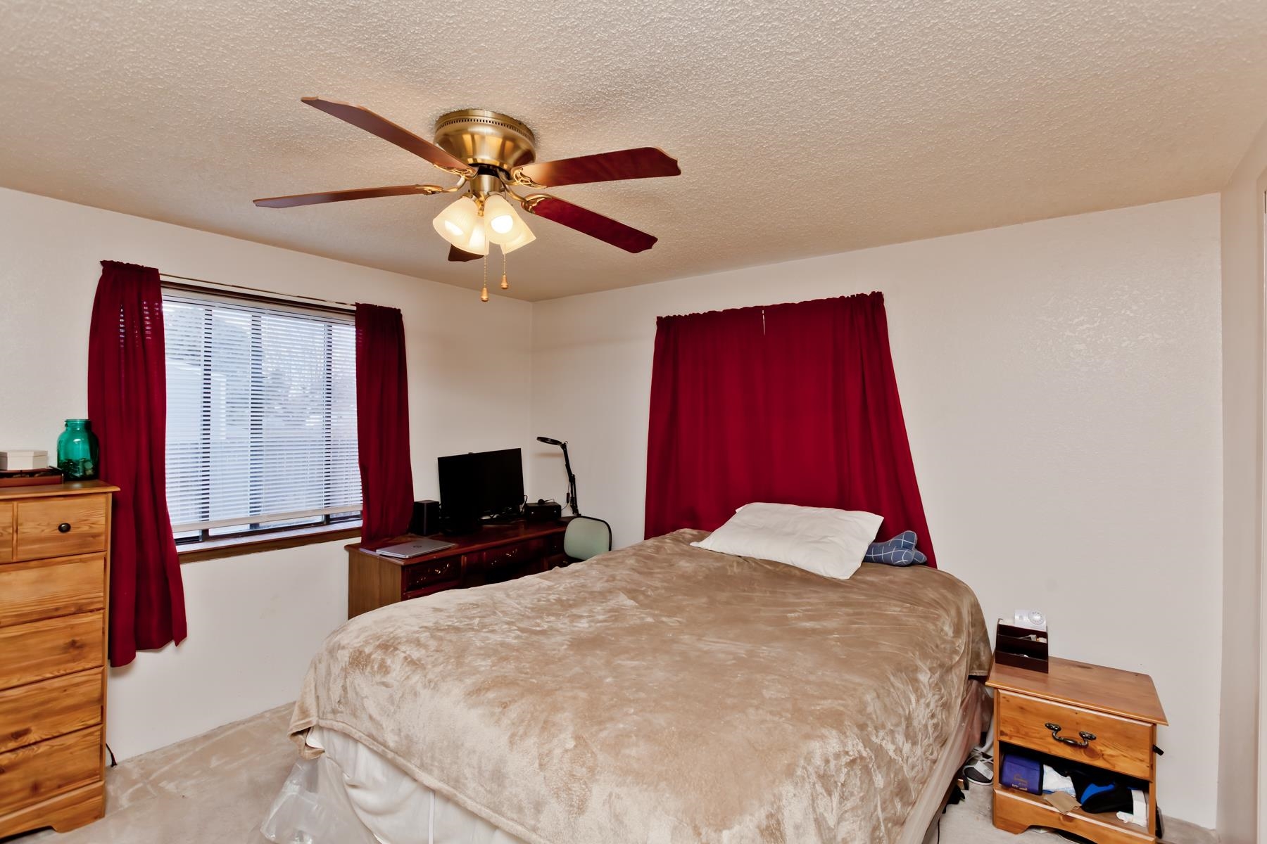 416 Meadowvale Way