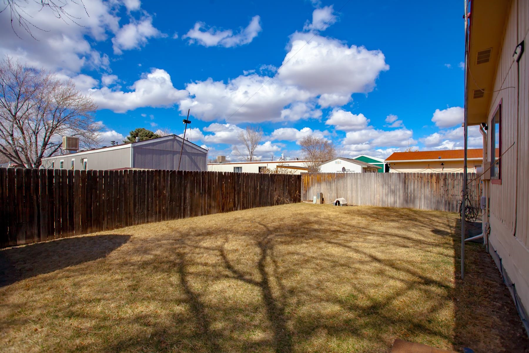 416 Meadowvale Way