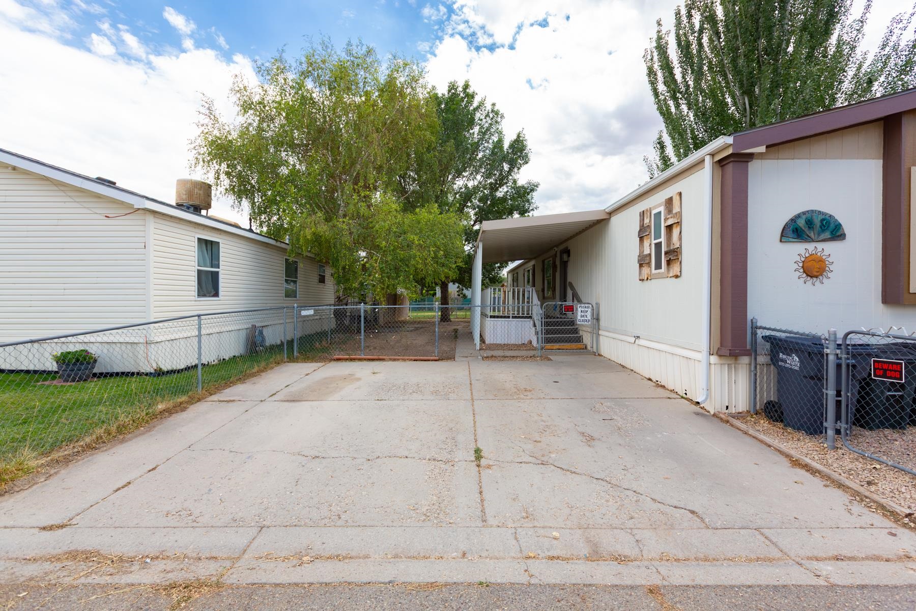 2991 Globe Willow Avenue
