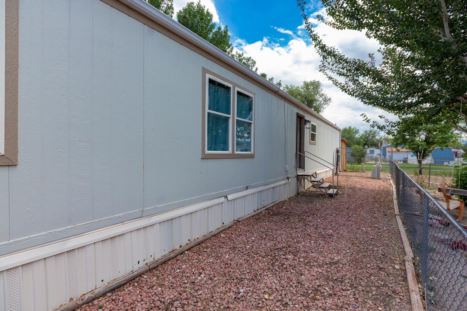 2991 Globe Willow Avenue